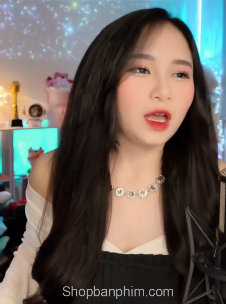 Full Clip Nóng Tiktoker Thái Thị Hà Vy (Mây Bae)
